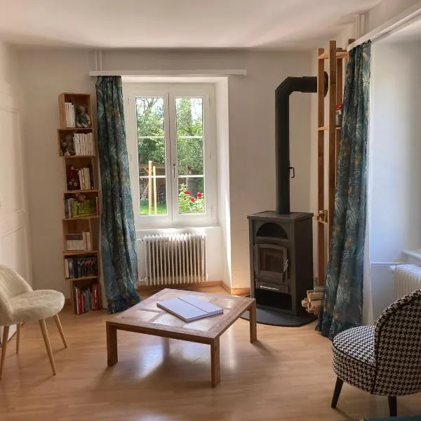 Logement cosy, hotel in Saint-Legier-La Chiesaz