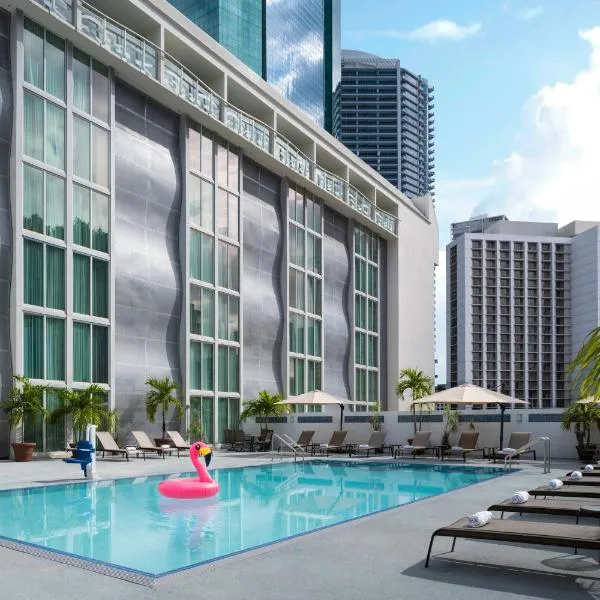 Courtyard Miami Downtown Brickell Area, מלון במיאמי