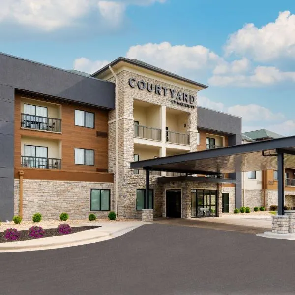 Courtyard by Marriott Springfield Airport, hotel v destinaci Springfield