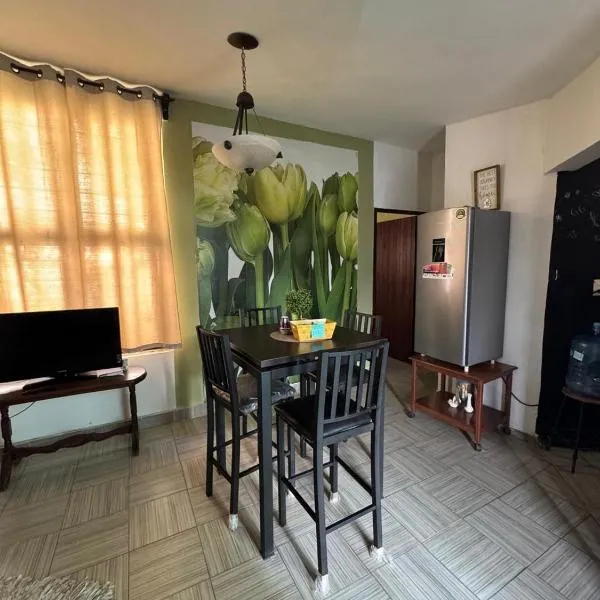 Casa a pasos de la Laguna del Carpintero, hotel in Tampico