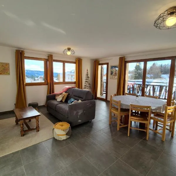 Spacieux appartement au pied des pistes, hotel v destinaci La Feclaz