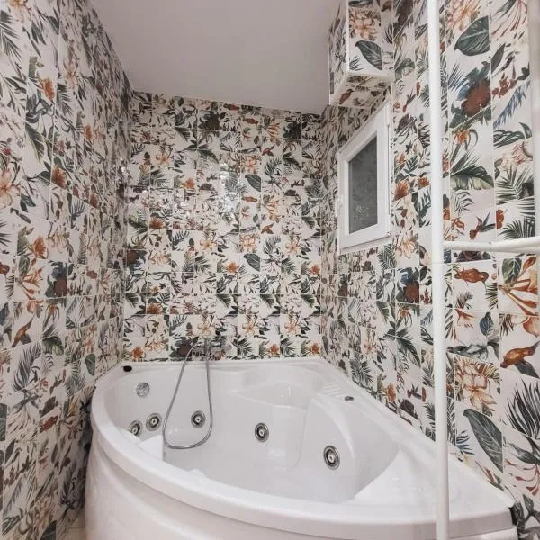 Precioso Loft con Jacuzzi, hotel en Santander