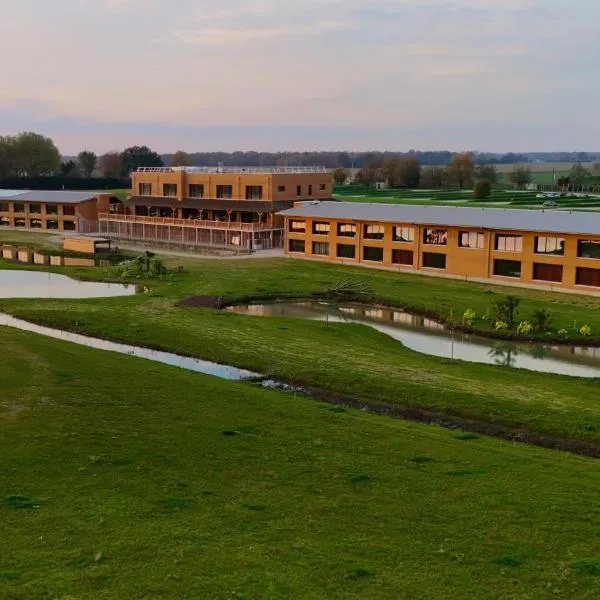 Le Royaume des Lions – hotel w mieście Rigny