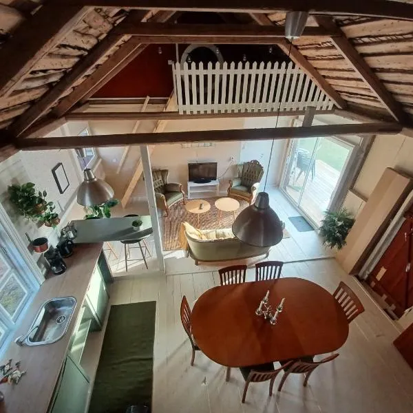 Hemma fran Hemma - The Fantasy House, hotel in Kvillsfors
