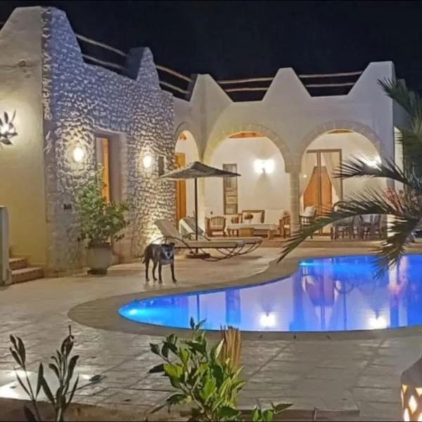 Villa avec piscine à proximité du golf de Mogador Essaouira, hôtel à Essaouira