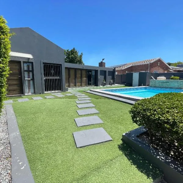 DOMIN LUXURY SUITES, hotel v Kapském Městě