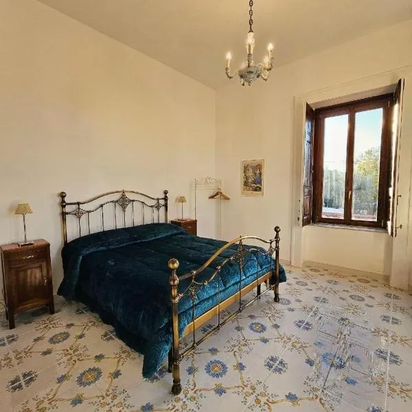 Romeo e Giulietta, hotel Angriban