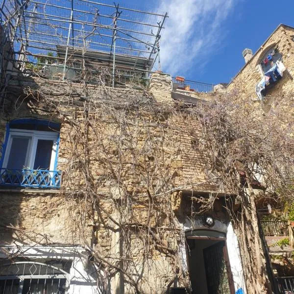 Casa di ingrida Bussana Vecchia, hotel in Sanremo