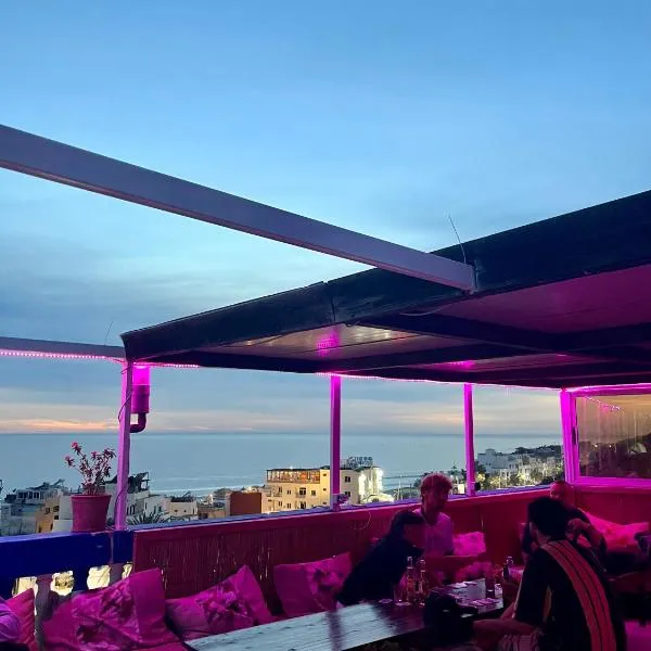 Ami d'or guest house, hotel in Taghazout