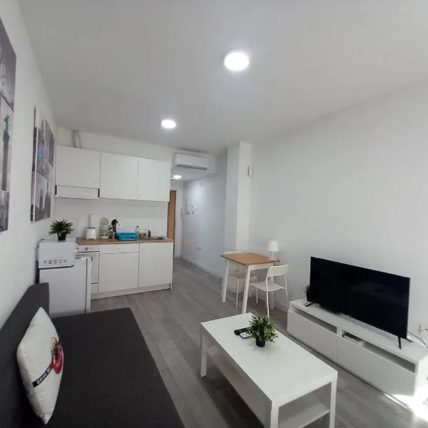 Apartamento n3, a 10 min del aeropuerto, khách sạn ở San Fernando de Henares