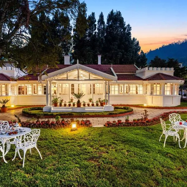 StayVista at Tiverton Bungalow ooty - Lawn, BBQ, Heater, khách sạn ở Ooty