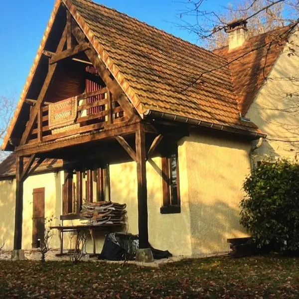 L'agréable Maison de Noisy, calme, T5, hotel in Noisy-sur-École