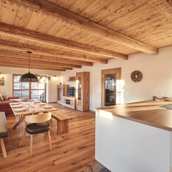 Haus Herzbluat, hotel in Peiting
