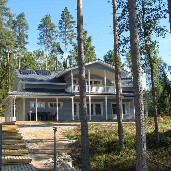 Lomapesä Cottages, hotel v destinaci Pertunmaa