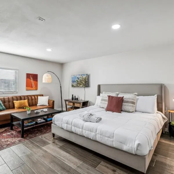 Phoenix Mountain Retreat