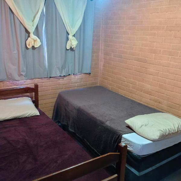 Flat de 2 quartos com AR na área central de GV com conzinha completa-garagem-wifi-Bom p grupos ou familias ou empresas - Foto 2