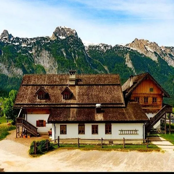 Sonnleit'n Zimmer 2、アプテナウのホテル