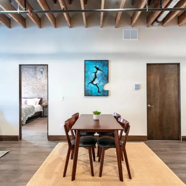 Urban Modern Living PERFECT for long term stays, hotel en Spokane