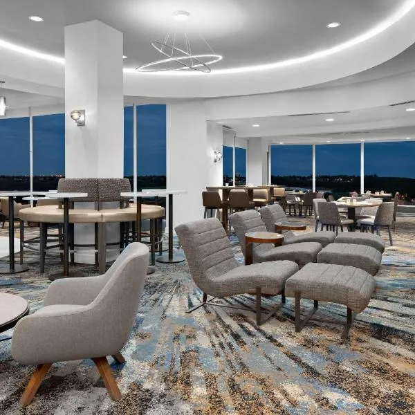 Courtyard by Marriott Edmonton Downtown, hotel en Edmonton