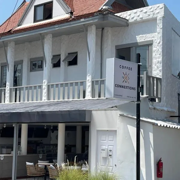 Coffee Connextions Cafe & Rooms, hotel v destinaci Ko Samui