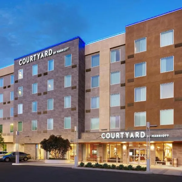 Courtyard by Marriott Los Angeles LAX/Hawthorne, hotel v destinaci Hawthorne