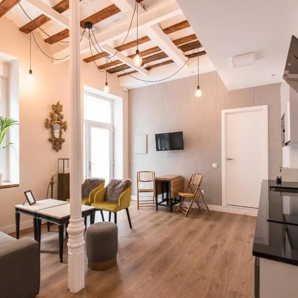 Loft chic luminoso, hotel Madridban