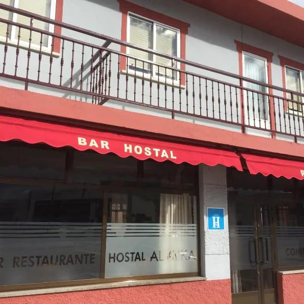 Hostal Alayka, hotel i Calvarrasa de Abajo