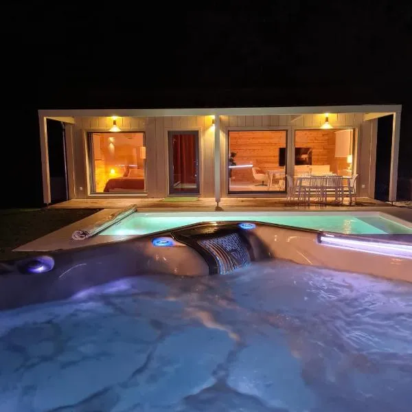 Le Cottage des Cerisiers, hotel v destinaci Saint-Paul-en-Cornillon