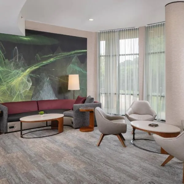 Courtyard by Marriott Anniston Oxford, khách sạn ở Oxford