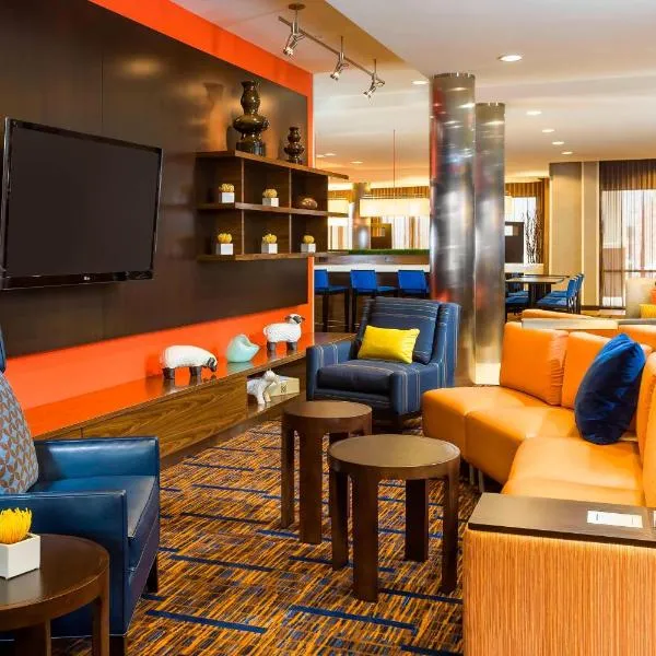 Courtyard by Marriott Stafford Quantico, khách sạn ở Triangle