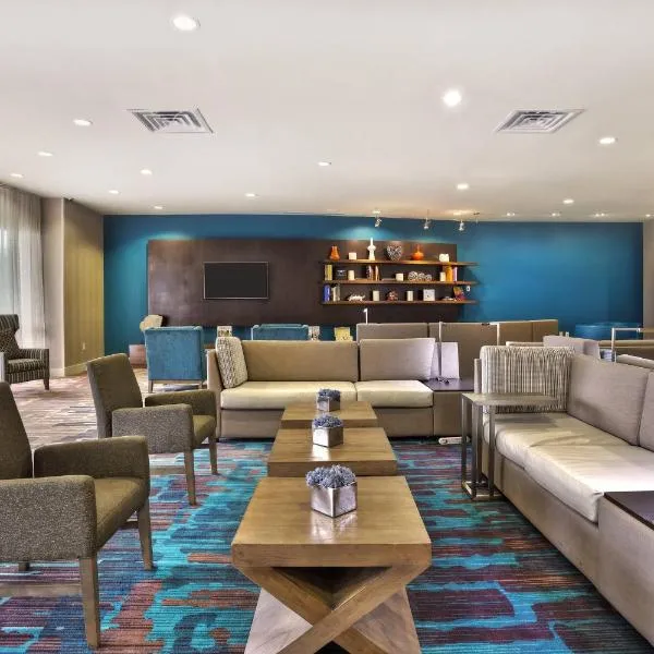 Courtyard by Marriott Gulfport Beachfront, hotel in Gulfport