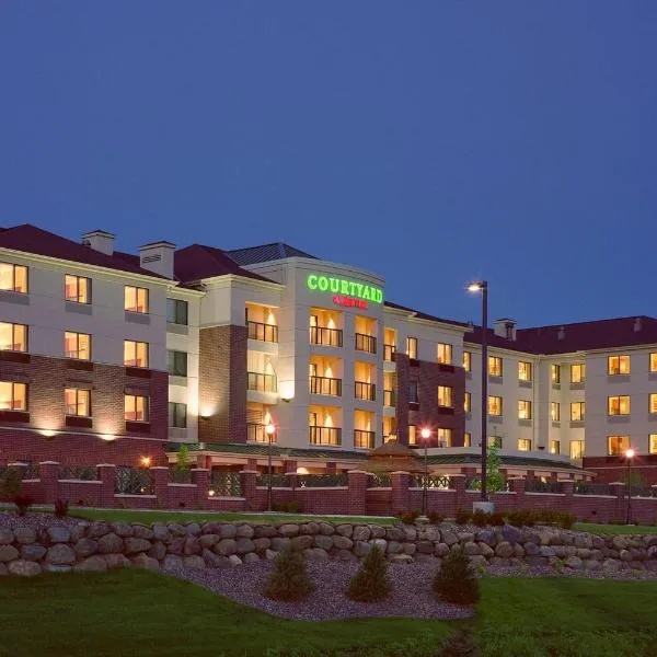 Courtyard by Marriott Madison East, hotel v destinaci Madison