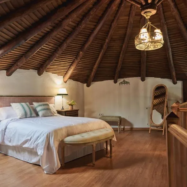 ALOJAMIENTO TURISTICO- AGROTURISMO Dehesa La Pared, hotel v destinácii Chillón