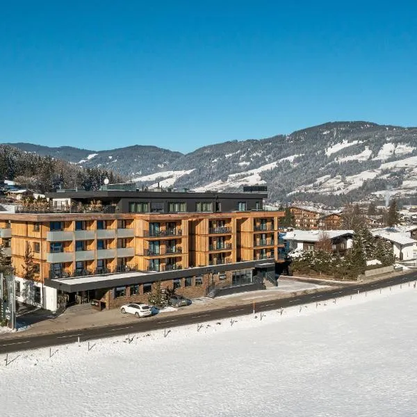 AlpenParks Hotel & Apartment Taxacher, hotel in Kirchberg in Tirol