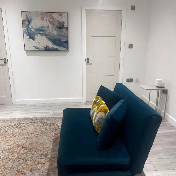 Devonshrie - Stunning Private Bedroom with Bathroom, hotel v destinaci Preston