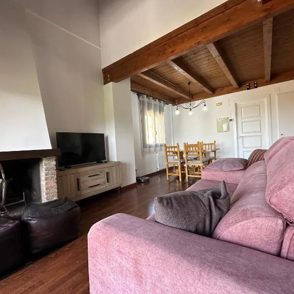Piso La Fueva, hotel v destinaci Rañín