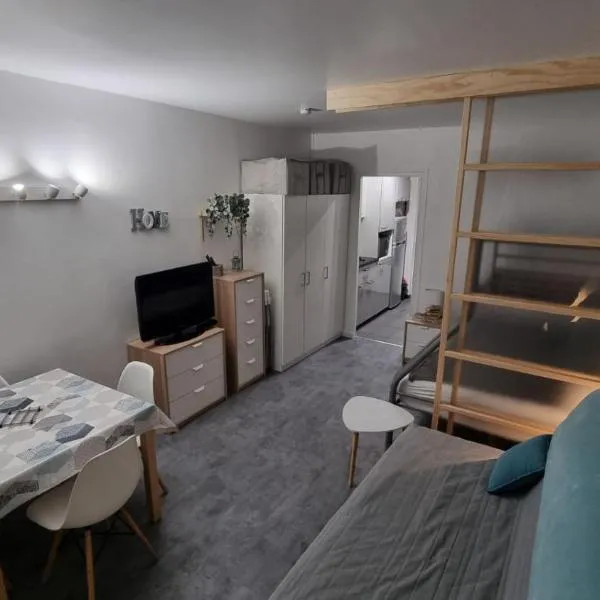 Aux pieds des pistes refait à neuf, hotel a Superdevoluy