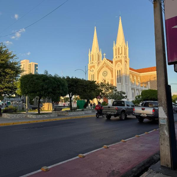 Apartamento Madrepérola, Av Guararapes, Centro Petrolina PE