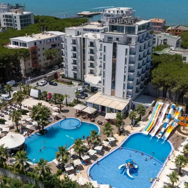 Henry Resort & Spa, hotel in Golem