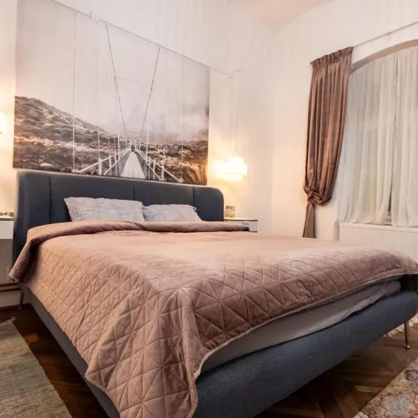 Altius Studio 2, hotel em Brasov