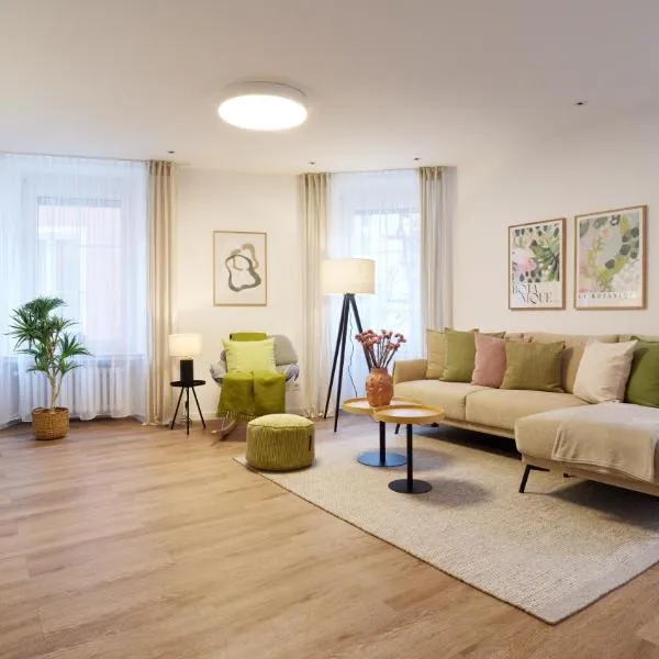 NEU - Stilvolle & zentrale Ferienwohnung mit Komfort in Wittlich - Zentrum - 4 Personen - 2 Schlafzimmer - Netflix - Waschmaschine, hotel v destinaci Wittlich