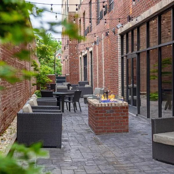 Courtyard Winston-Salem Downtown, hotel v destinaci Winston-Salem