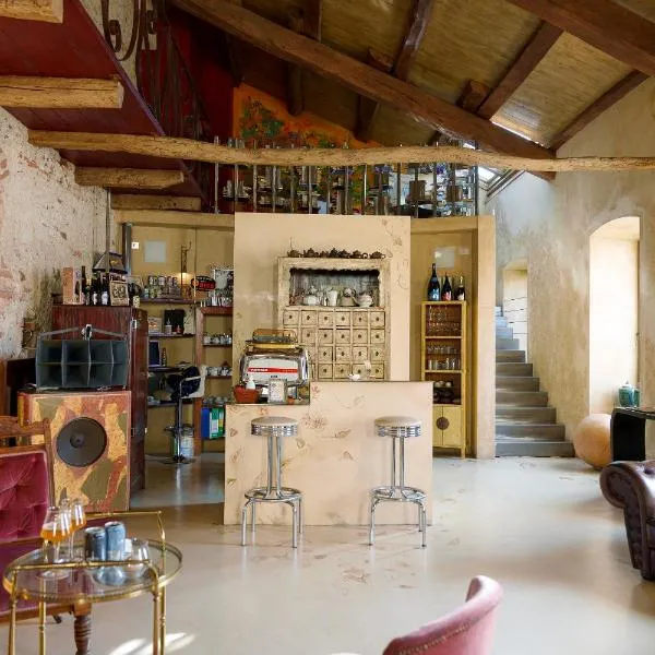 Casa Baladin camere di Charme, hotel Piozzóban