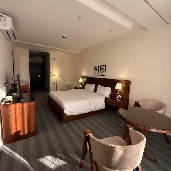 North paradise hotel, hotel v destinaci Irbid