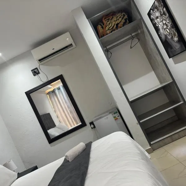 RCB guesthouse, hotel v destinaci Burgersfort