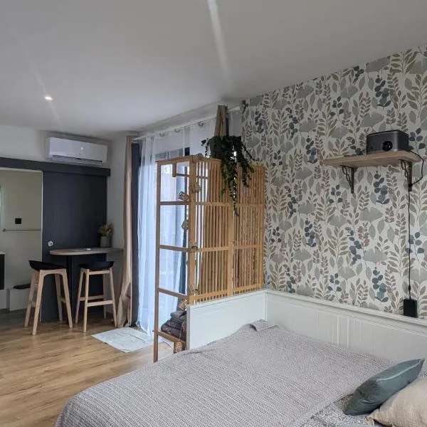 Jupiter Tiny House, hotel v destinaci Nanteuil-lès-Meaux