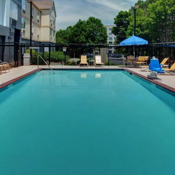 Fairfield Inn & Suites by Marriott Atlanta Alpharetta, hotel in Alpharetta