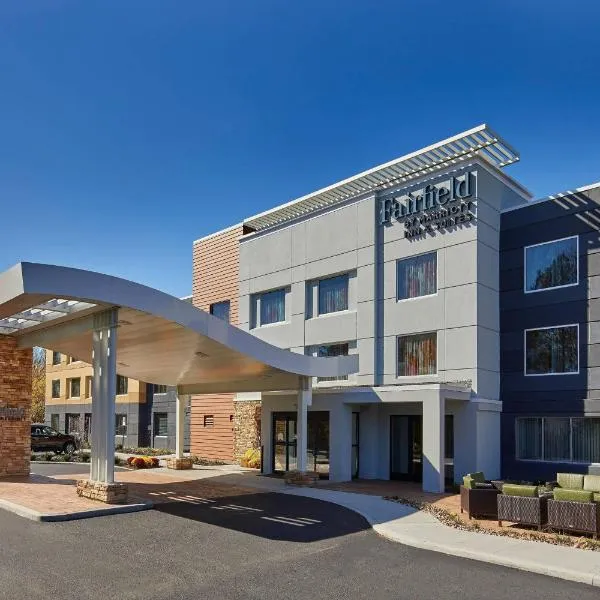 Fairfield Inn & Suites by Marriott Albany Airport, hotel v destinaci Albany