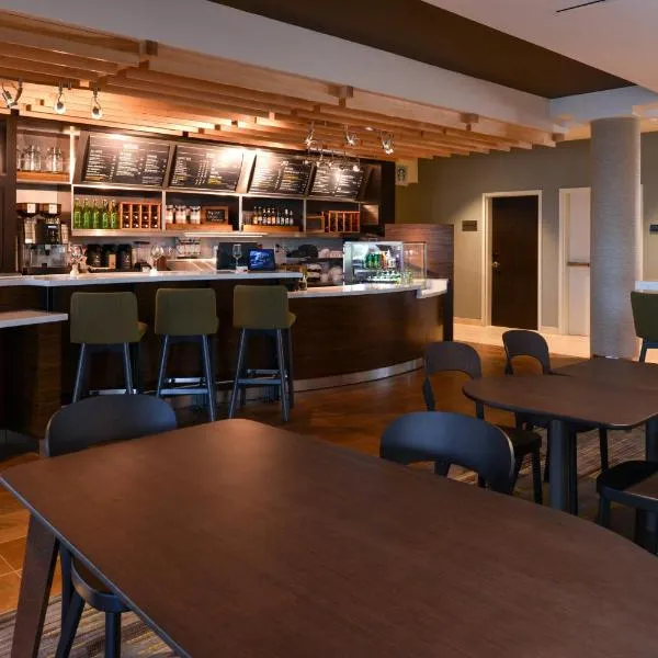 Courtyard by Marriott St. Louis St. Peters, hotel v destinaci Saint Peters