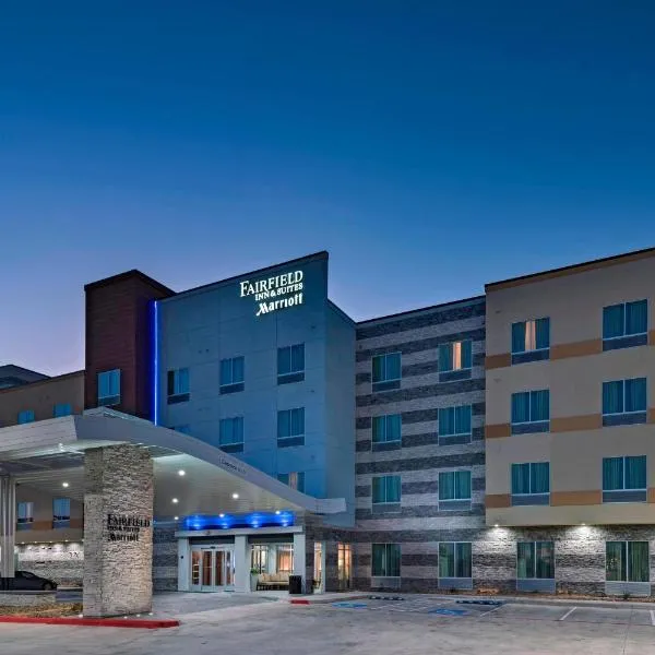Fairfield Inn & Suites by Marriott Austin Buda, hotel v destinaci Buda